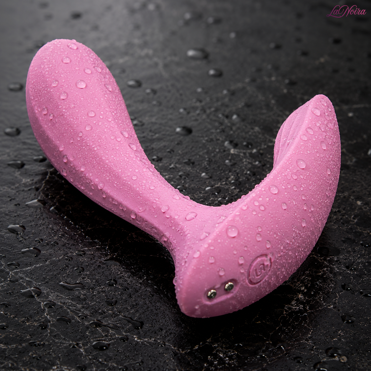 Close-up of Svakom Erica wearable couples vibrator with water droplets, highlighting waterproof construction and premium silicone finish – LaNoira India